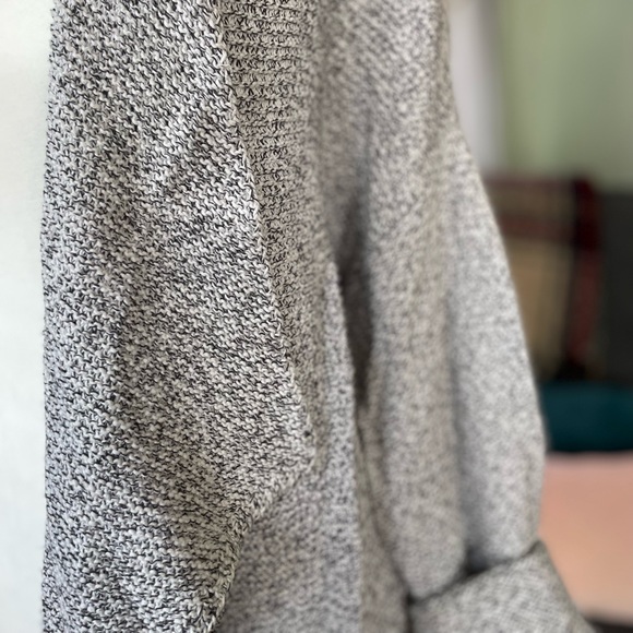 H&M Knit Long Open Cardigan - Picture 2 of 3